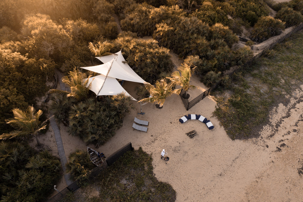 1_Aerials_DhowBar_002