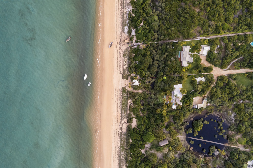 1_Aerials_DhowBar_006